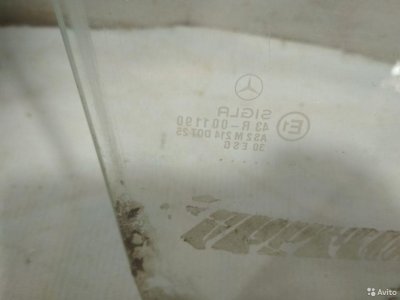 Стекло двери передней левой для Mercedes Benz W124