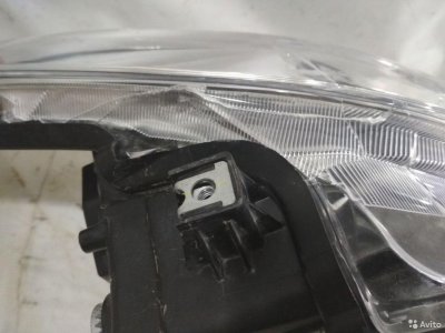 Фара правая Toyota Fortuner Bi-Beam LED