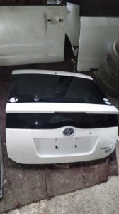 Крышка багажника Toyota Prius 2007 NHW20