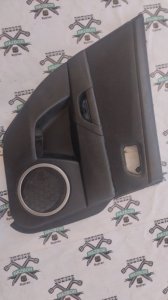 Обшивка боковой двери Mazda 3 BK