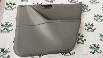 Обшивка боковой двери Dodge Stratus 1996