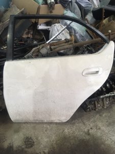 Дверь боковая Toyota Prius 1998 NHW10