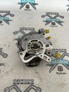 Вакуумный насос Volkswagen Touareg