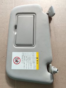 Козырек солнцезащитный Nissan Leaf