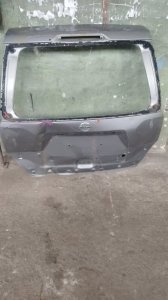 Крышка багажника Nissan X-Trail T31