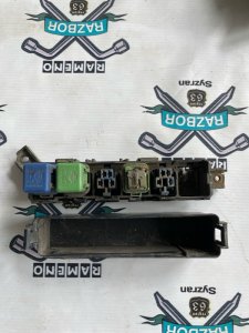 Блок предохранителей Nissan Bluebird 1998 U14