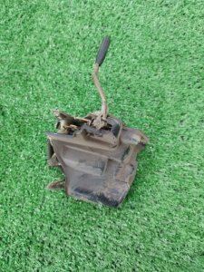 Замок боковой двери Mercedes-Benz w123 1984