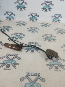 Педаль газа Peugeot 406