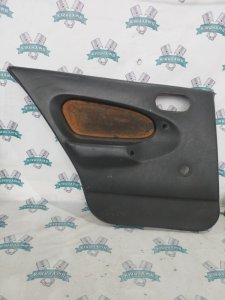 Обшивка боковой двери Rover 200 1999 хэтчбек
