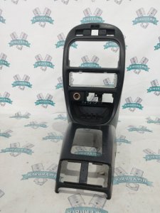 Консоль центральная Rover 200 1999 хэтчбек