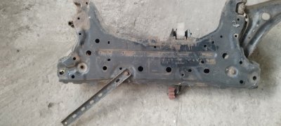 Балка подвески Ford Fiesta mk6