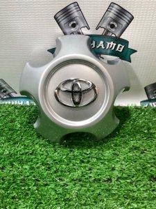 Колпачок ступицы Toyota Land Cruiser Prado