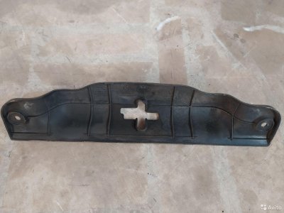 Накладка замка капота Hyundai Getz 2005-2010