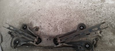 Балка подвески Opel Vectra B