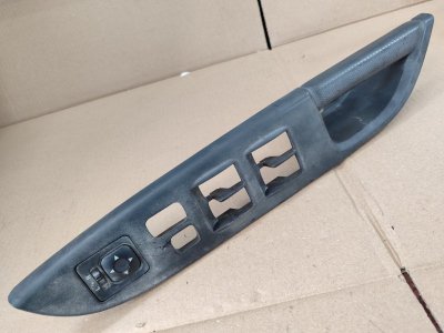 Накладка кнопок стеклоподъемника Mitsubishi ASX GA3W
