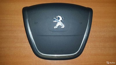 Крышка в руль муляж airbag Peugeot 508