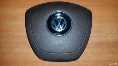 Крышка в руль муляж airbag Volkswagen Touareg 2010