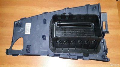 Крышка в панель муляж airbag Outlander XL, 4007