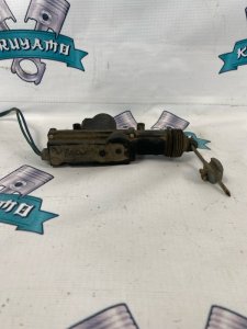 Активатор замка двери газ 3110 2002 газ3110