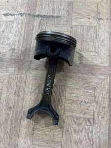 Поршень Mitsubishi LANCER