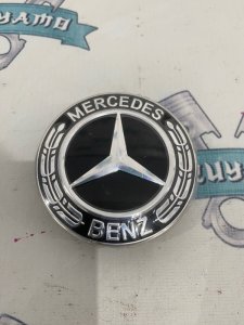 Колпачок ступицы Mercedes-Benz w123 1984