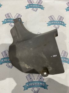 Накладка на стойку кузова Nissan Sunny 1999 GF-FB15