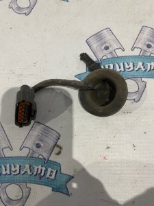 Фишка топливного насоса Nissan Sunny 1999 GF-FB15