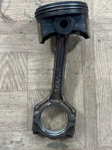 Поршень Mitsubishi LANCER