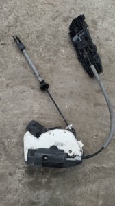 Замок боковой двери Volkswagen Роlо 2012