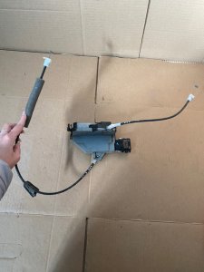 Замок боковой двери Peugeot 308 2008 308