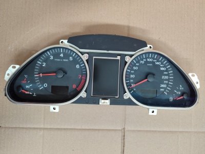 Панель приборов Audi A6 C6 2008 Quattro 4F