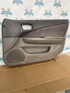 Обшивка боковой двери Nissan Sunny 1999 GF-FB15