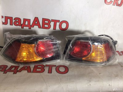 Фонарь Mitsubishi Lancer