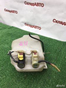 Бачок омывателя Honda Stepwgn