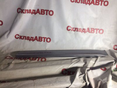Молдинг двери Subaru Legacy 2006-2009