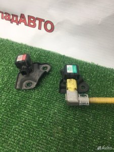 Датчик подушки безопасности Toyota Estima