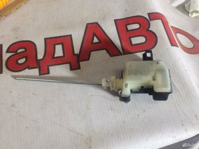 Привод замка крышки багажника Skoda Octavia 1996-2010