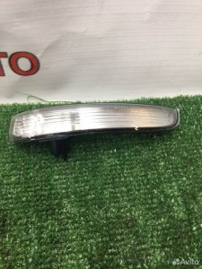Поворотник в зеркало Ford Kuga