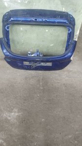 Крышка багажника Ford Focus