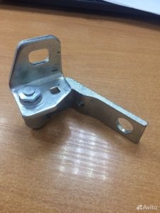 Петля двери Ford Focus 2011-2019
