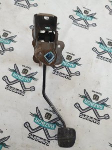 Педаль тормоза NISSAN Almera N15