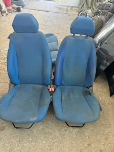 Сиденья комплект Fiat Punto 2000 188