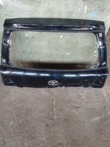 Крышка багажника TOYOTA LAnd CRUISER 200