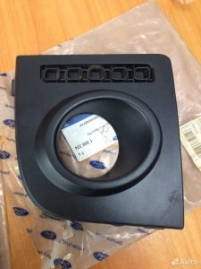 Накладка ПТФ Ford Fusion 2005-2012