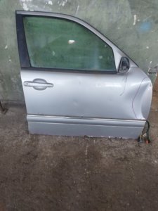 Дверь боковая Mercedes-Benz E-ClASS 1998 W210