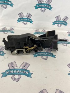 Замок боковой двери Mercedes-Benz E-ClASS 1996 W210