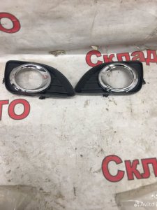 Накладка ПТФ Toyota Camry