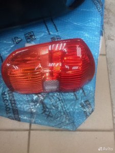 Фонарь Toyota RAV4