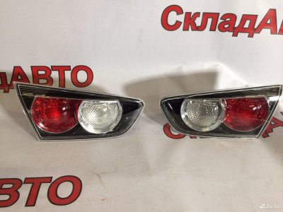 Фонарь внутренний Mitsubishi Lancer