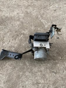 Блок ABS Subaru Impreza